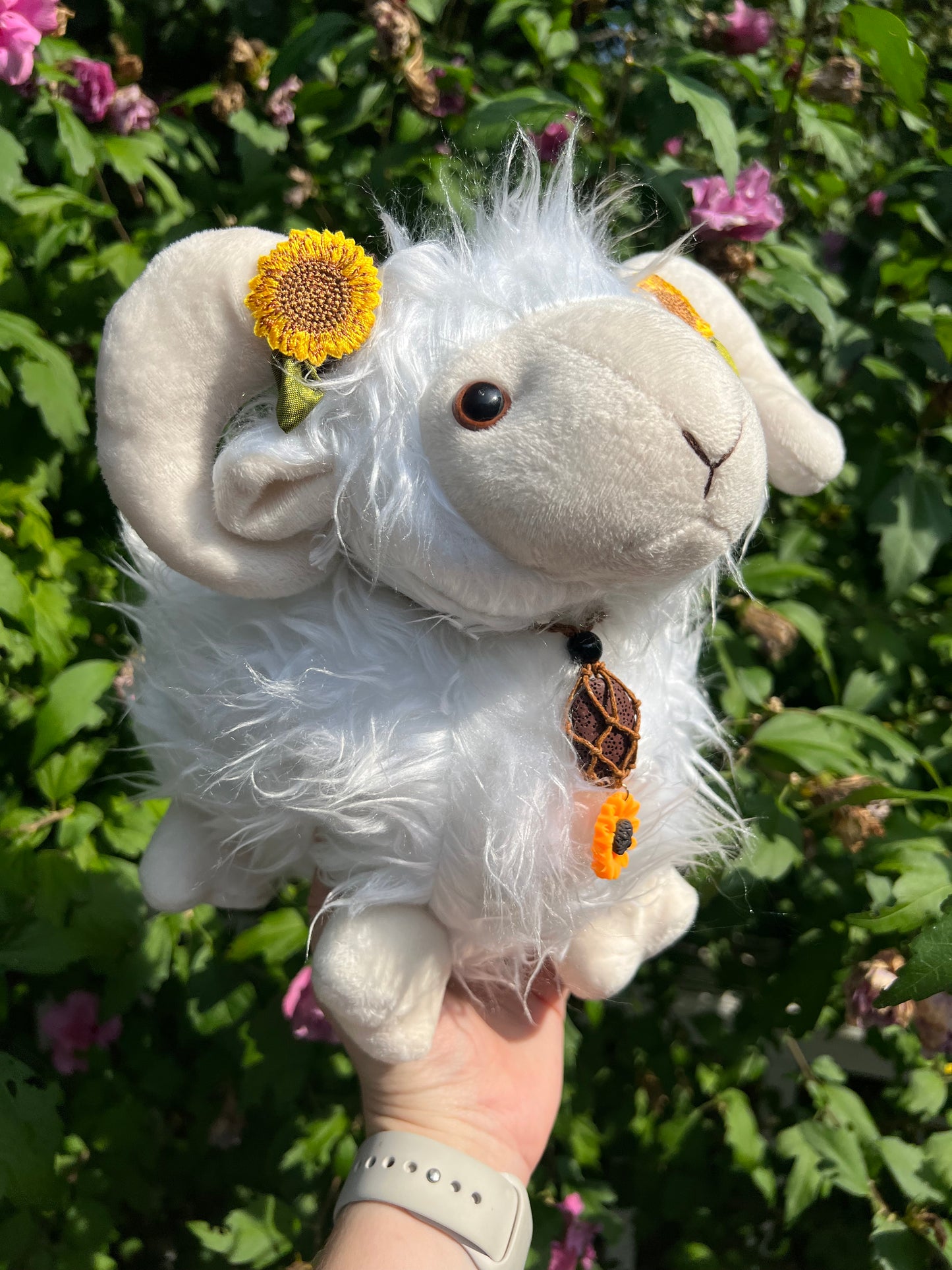 PREORDER - Highland Sunflower Sheep Familiar - White